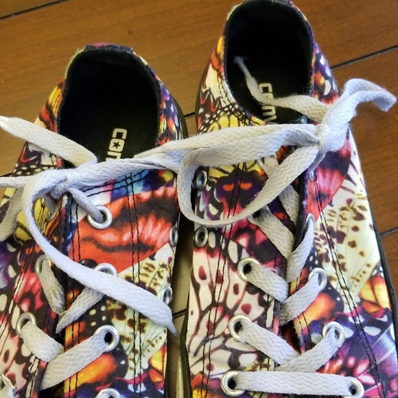 CONVERSE 🦋 SNEAKERS - Picture 2 of 8